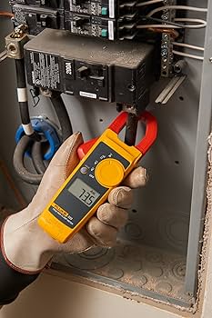 Fluke 323 True RMS Clamp Meter