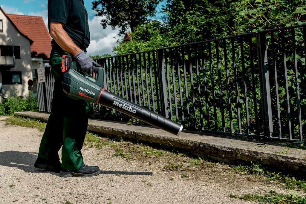 LB 18 LTX BL CORDLESS LEAF BLOWER (Bare)