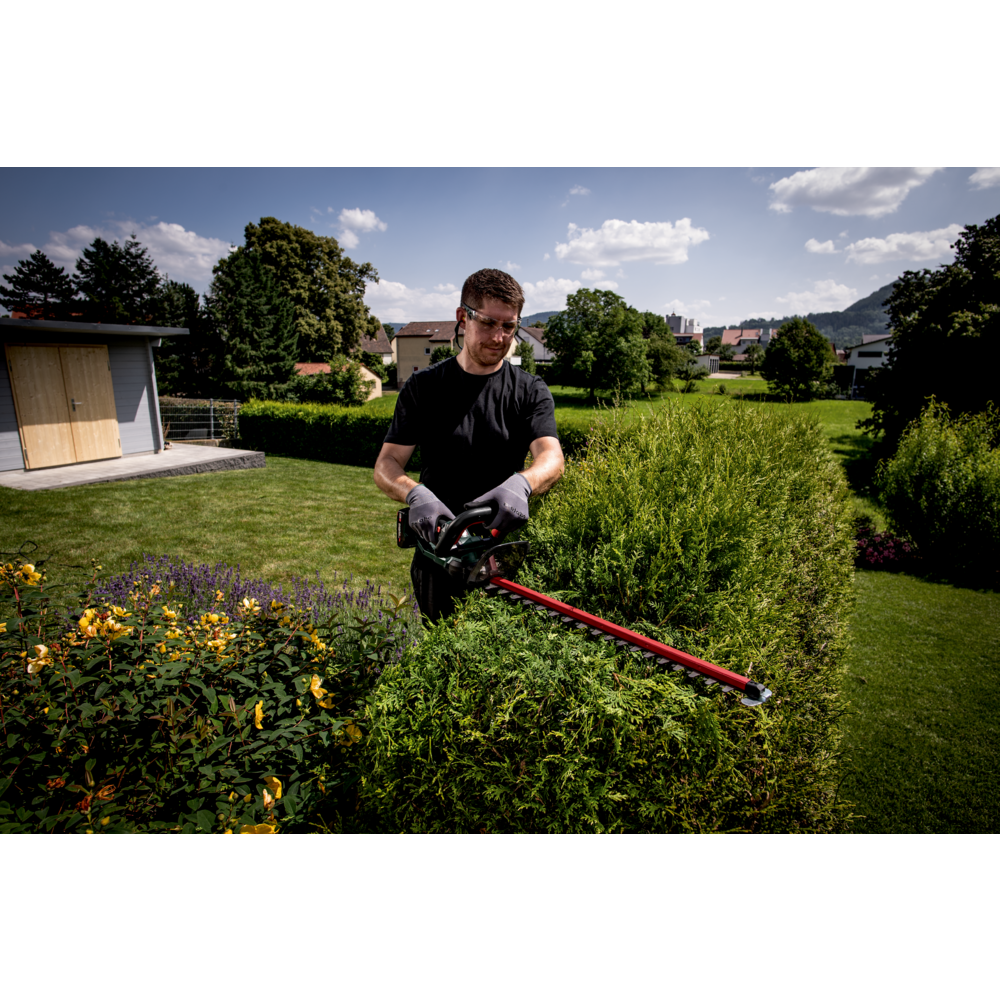 HS 18 LTX 65 Cordless Hedge Trimmer (Bare)