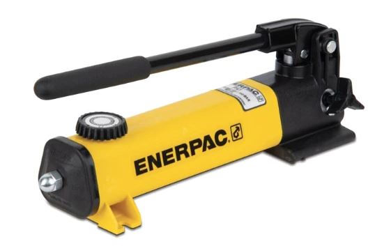 P141, Single Speed, Lightweight Hydraulic Hand Pump, 327cm3 Usable Oil