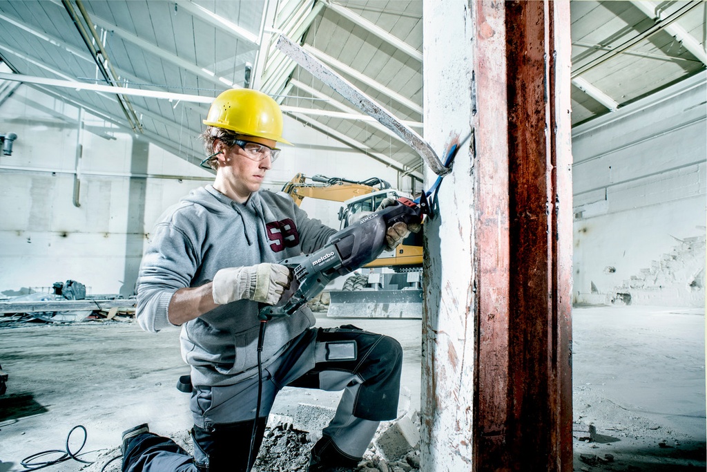 SSEP 1400 MVT SABRE SAW 1400 W 