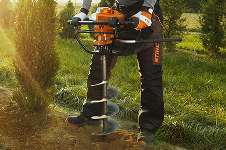 BT 121 earth auger 
