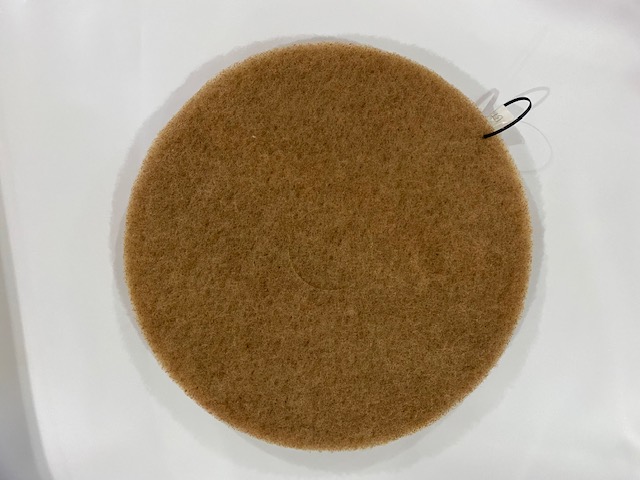 BEIGE FELT (Linda)