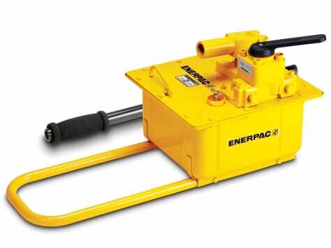 P464 Two Speed ULTIMA Steel Hydraulic Hand Pump 7423 cm3 Usable Oil For use with Double-Acting Cylinders