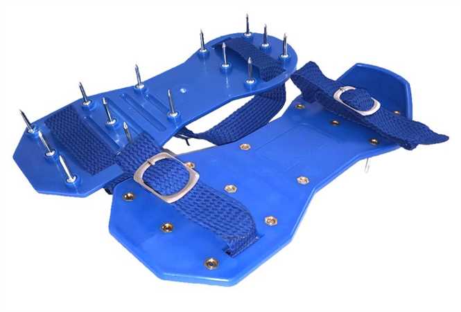 Spike Shoes Buckle Closure, Pointed Spikes 30 mm